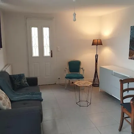 Logement Pour La Famille Orvault Exterior photo